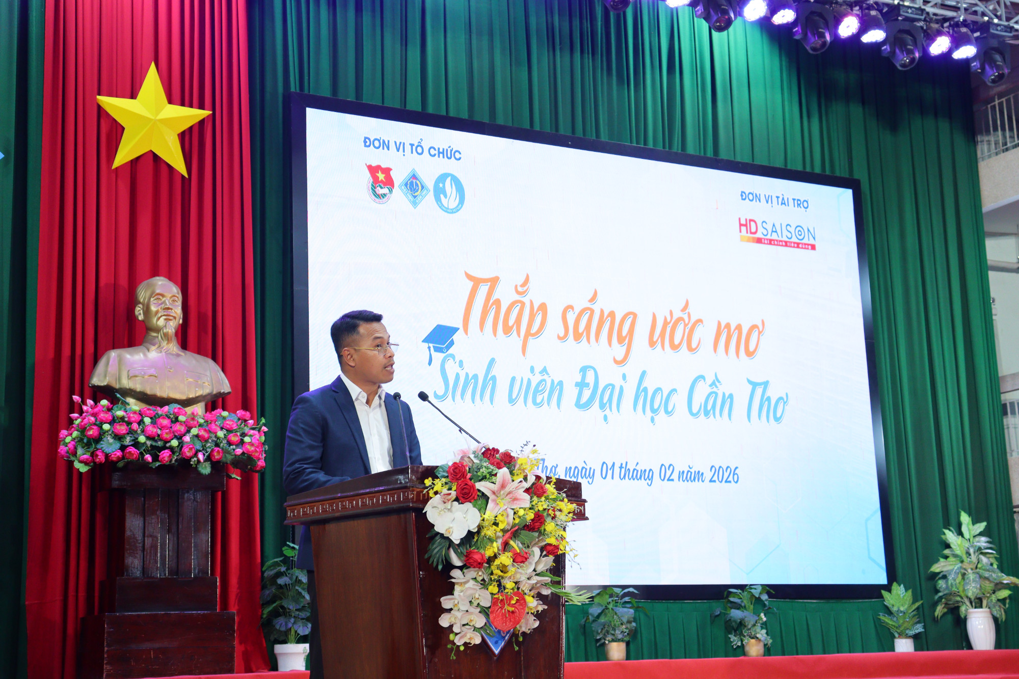 HD SAISON trao 100 suất học bổng “Thắp sáng ước mơ” tại Đại học Cần Thơ